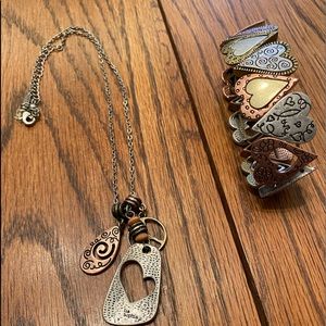 Necklace and bracelet